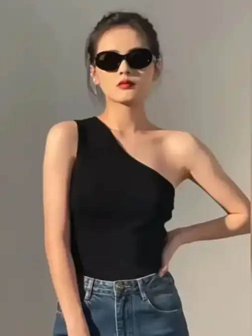 One Shoulder Top