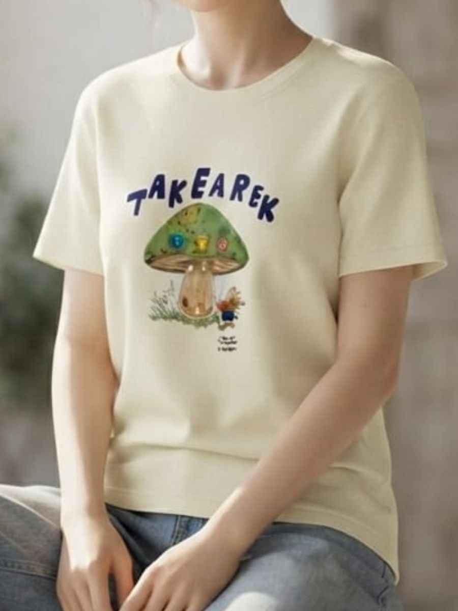 ModaFesta -takearek-mushroom-graphic-tee