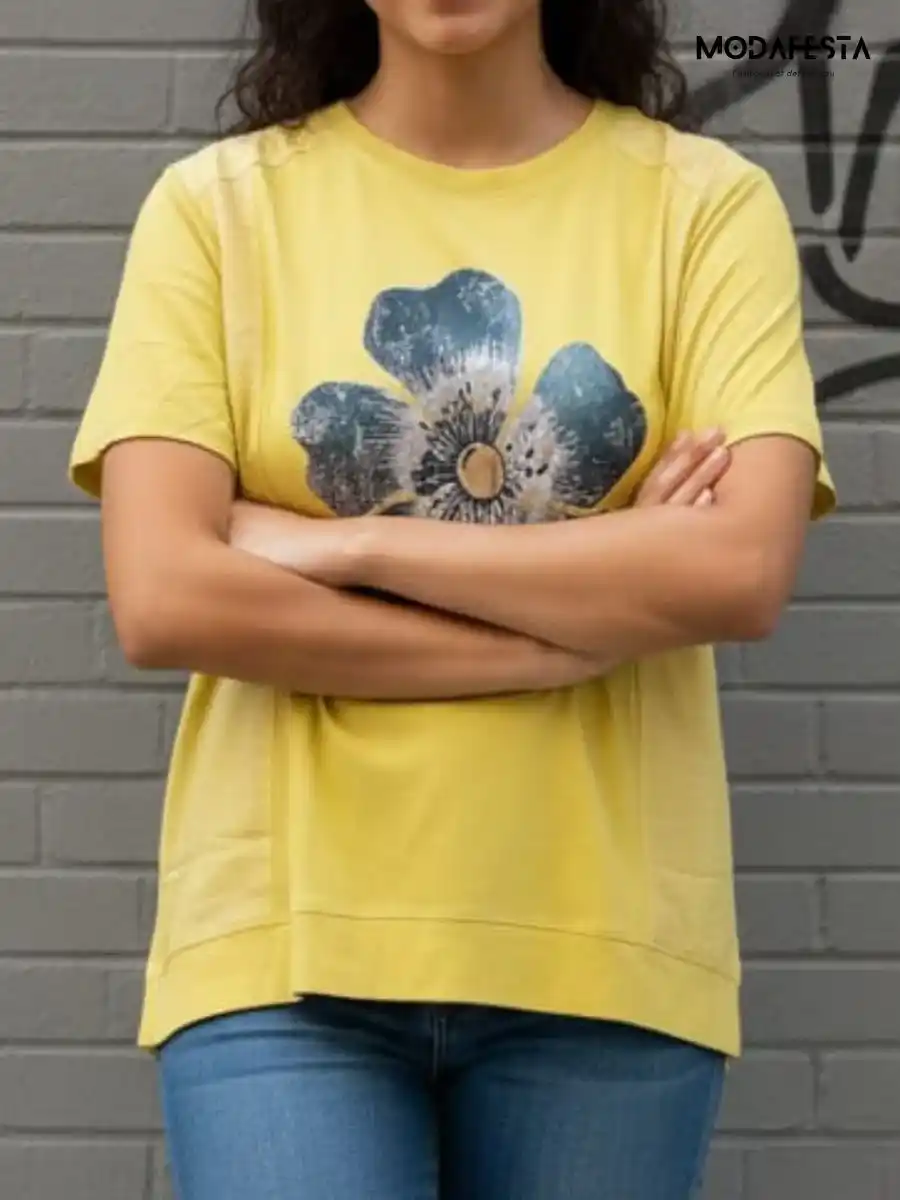 ModaFesta -elegant-big-flower-graphic-print-t-shirt-yellow
