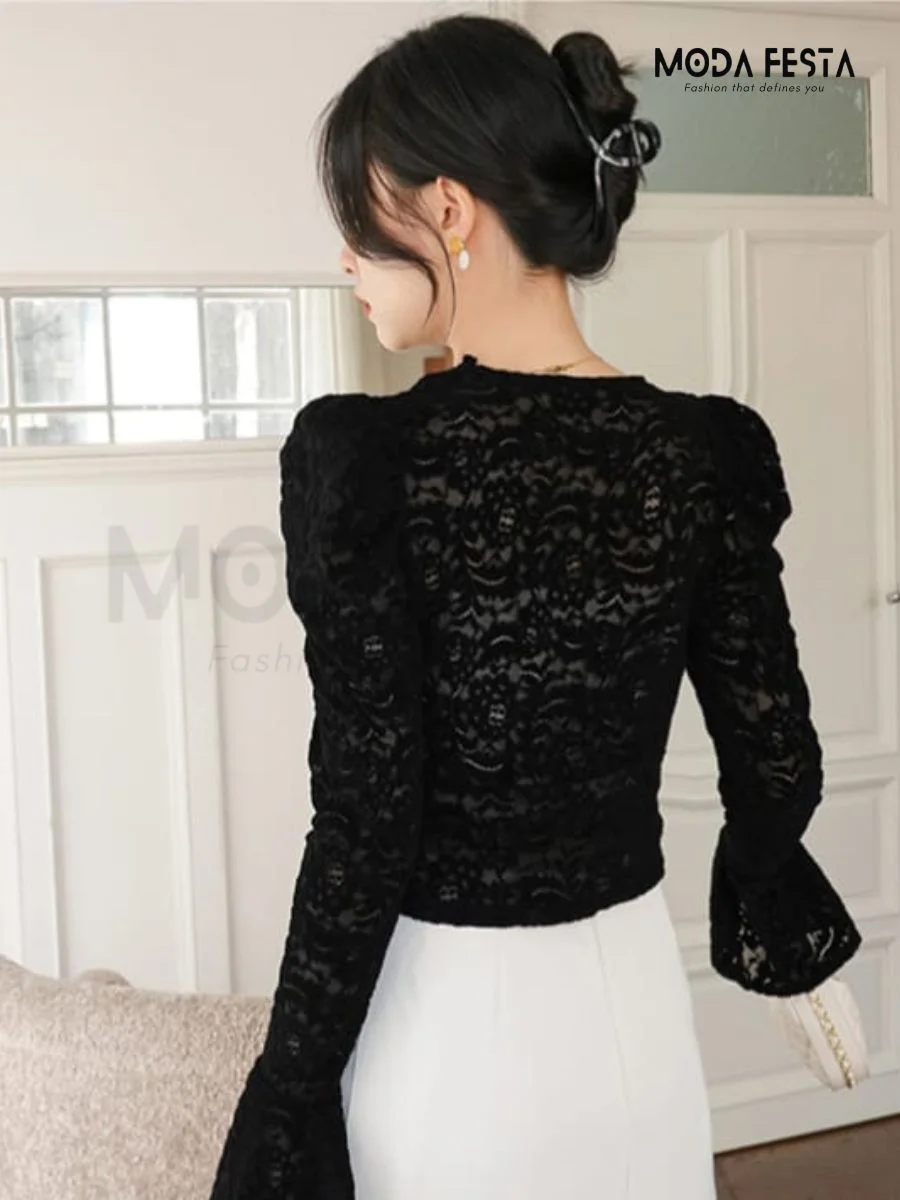 ModaFesta -v-neck-lace-top-black