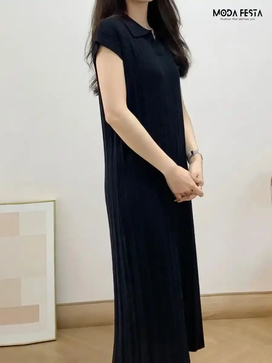 ModaFesta -knitted-neon-black-polo-collar-dress