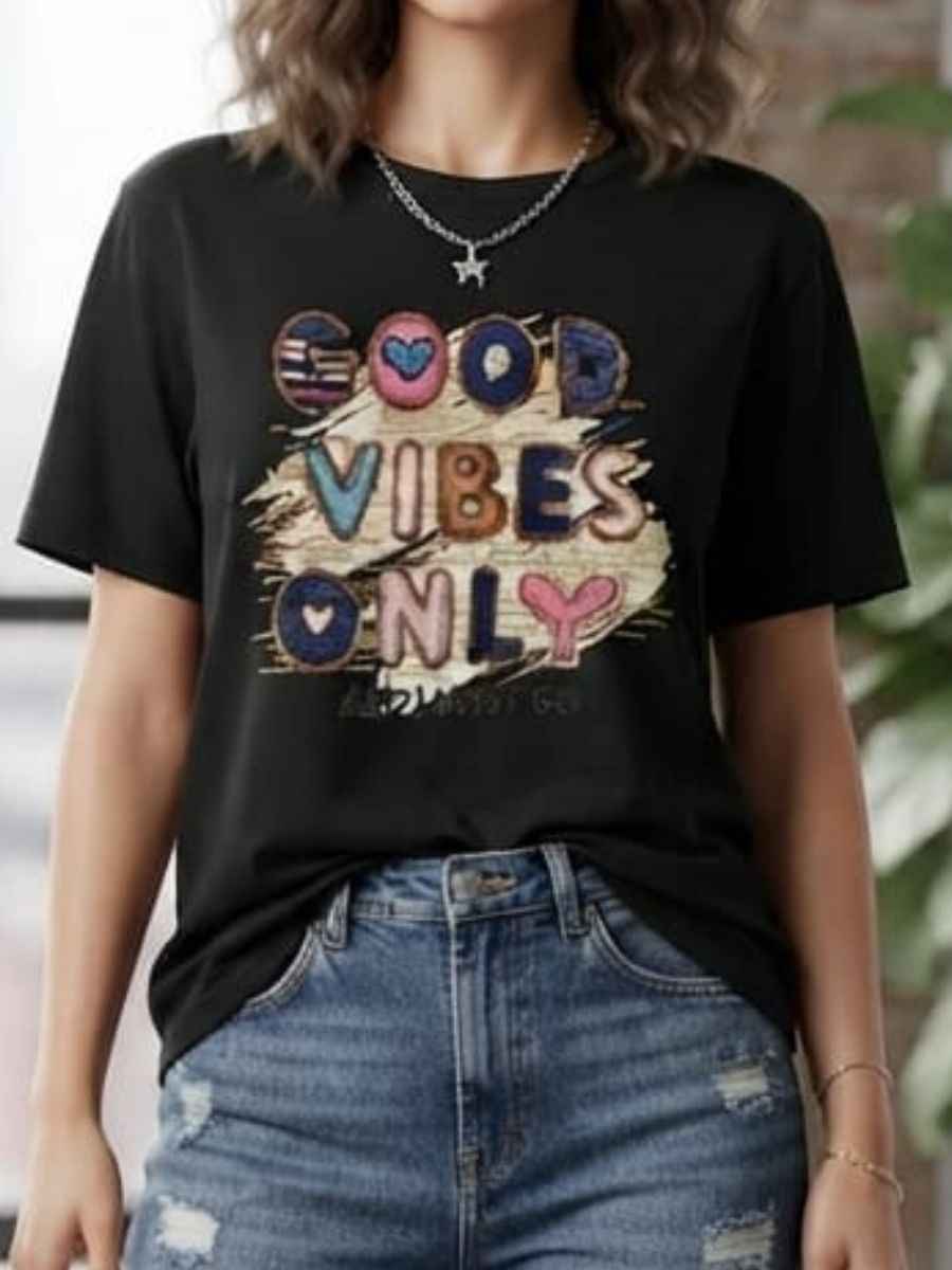 ModaFesta -black-good-vibes-only-graphic-t-shirt