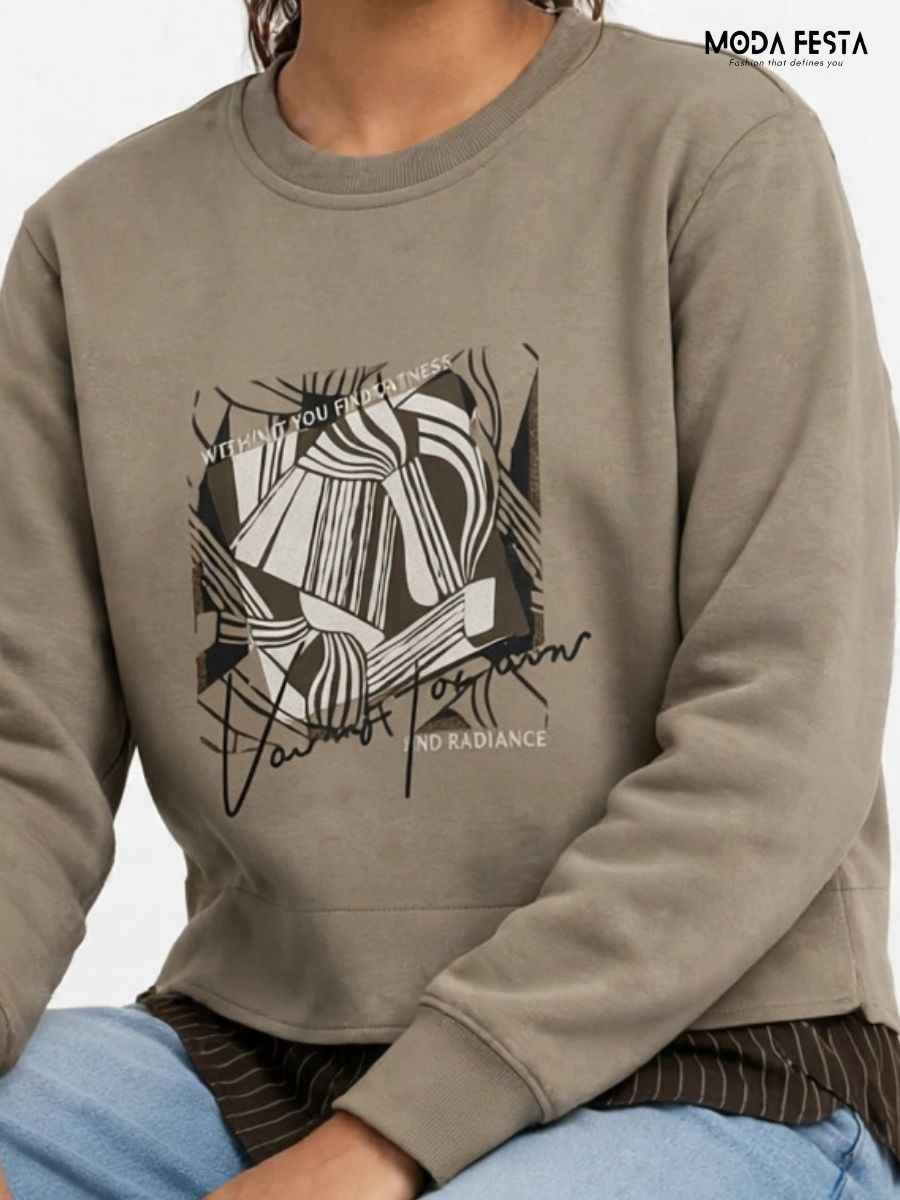 ModaFesta -graphic-layered-striped-hem-sweatshirt