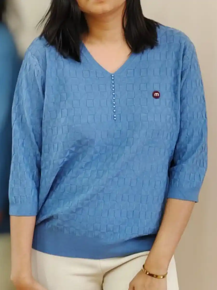 Elegant Cable Knit V Neck Top Knit Tops