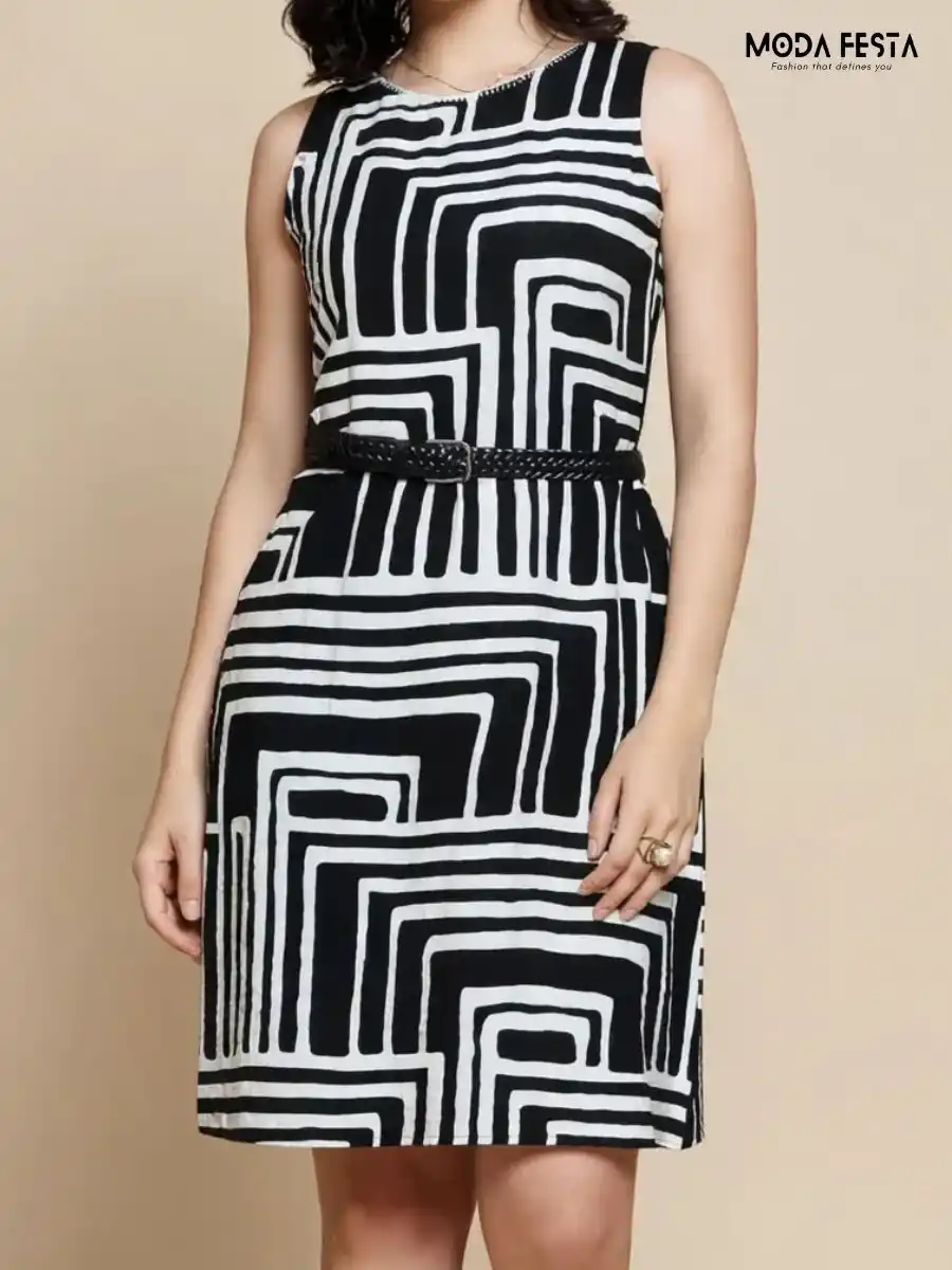 Black and White Geometric Print Sleeveless Dress