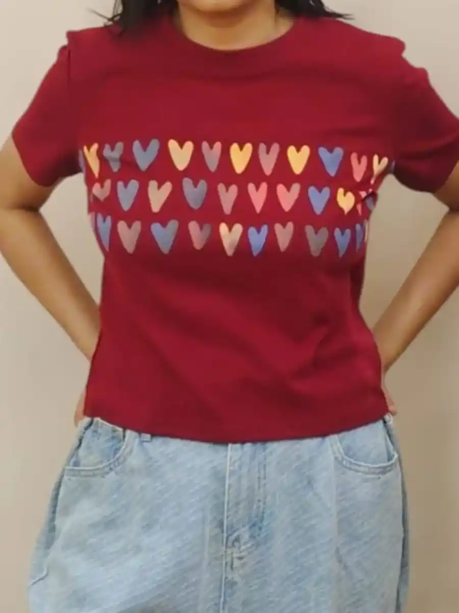 ModaFesta -elegant-heart-print-t-shirt-maroon