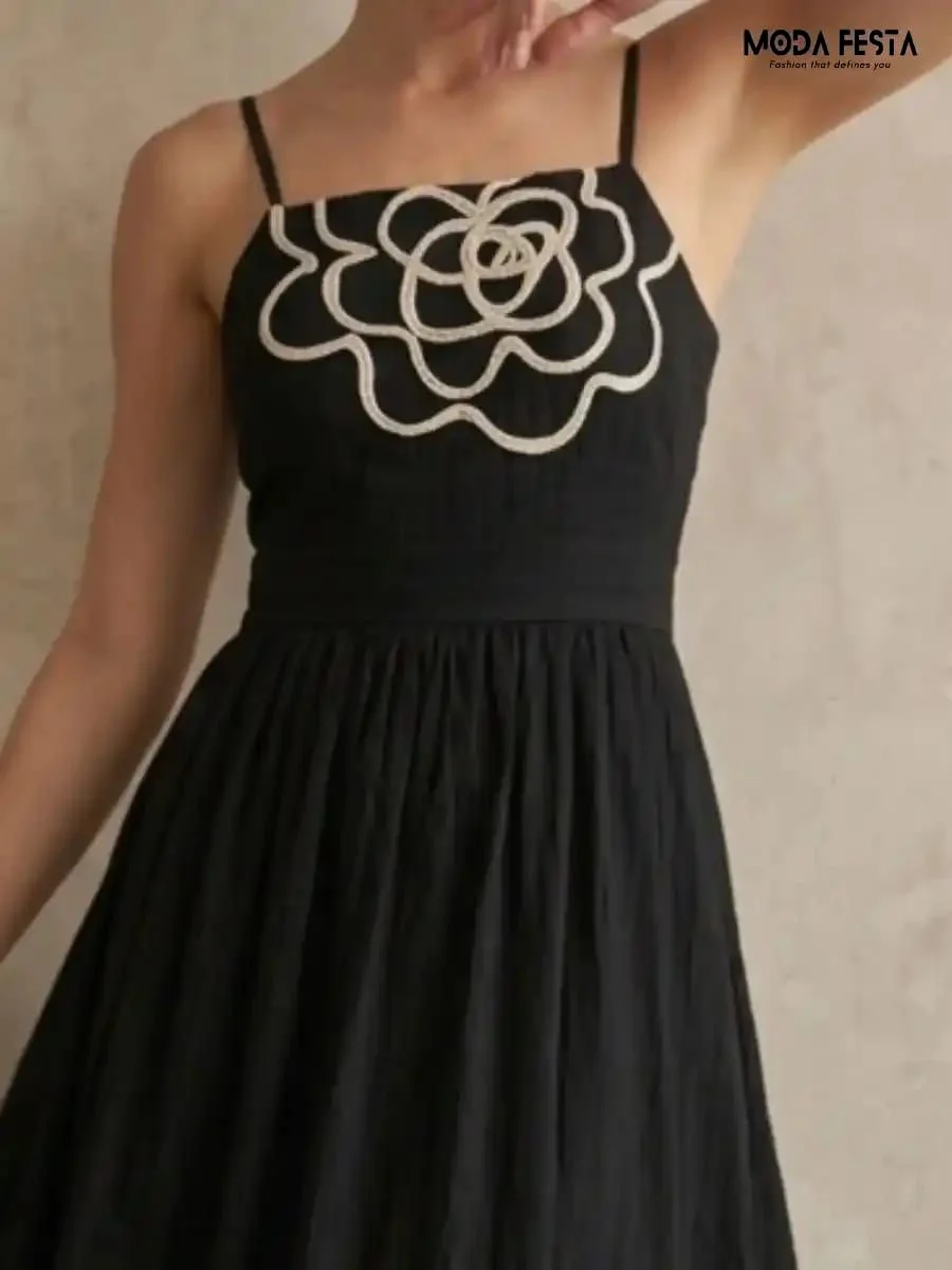 ModaFesta -midnight-bloom-appliqué-maxi-dress-black