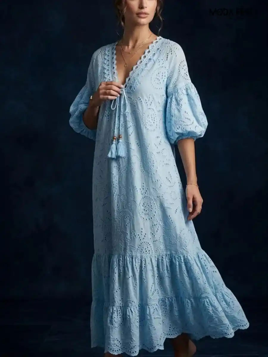 ModaFesta -sky-breeze-eyelet-maxi-dress