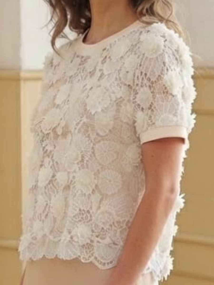 ModaFesta -elegant-floral-embroidery-ladies-top