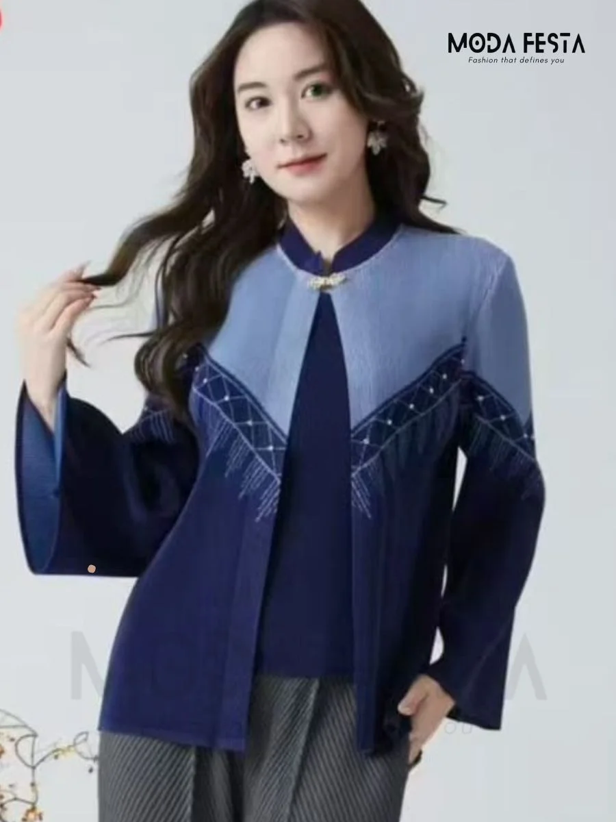 Elegant Cardigan Top
